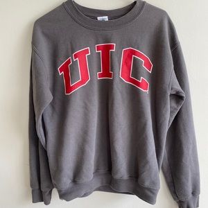 Women’s size small UIC crew neck